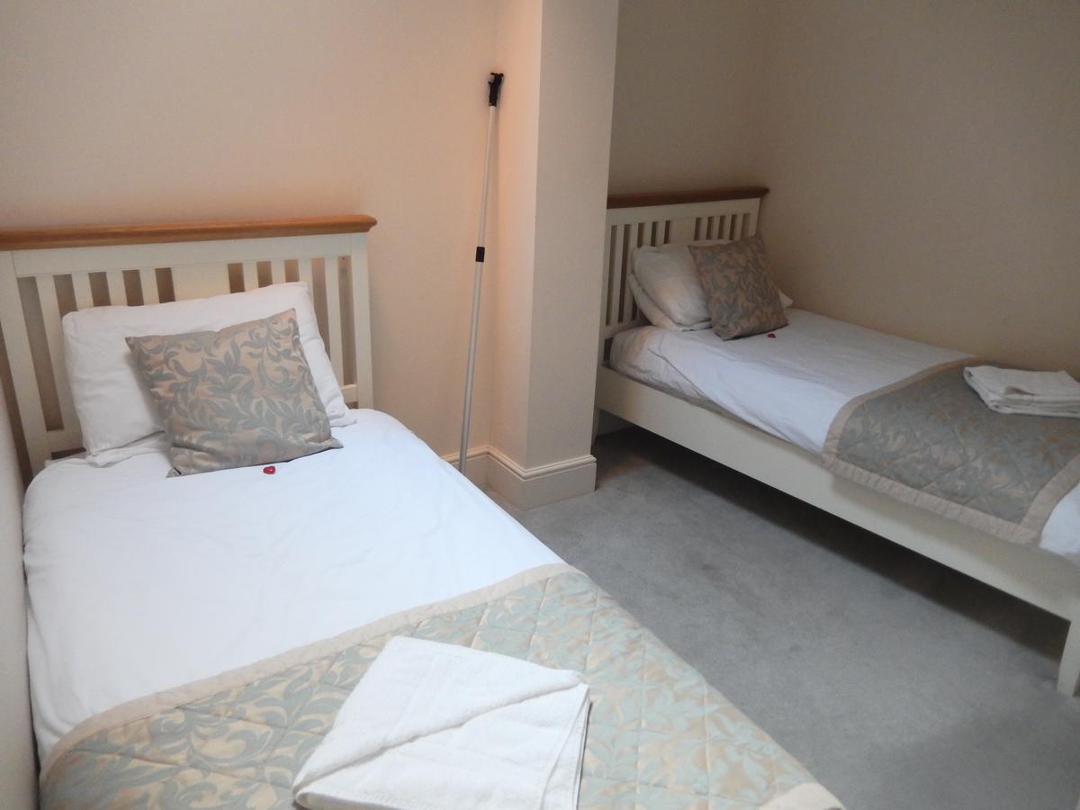 Newport Guest House 링컨 외부 사진